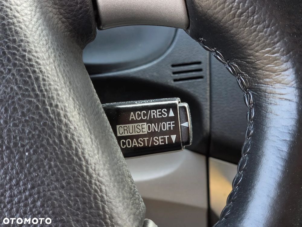 Mitsubishi Grandis - 31