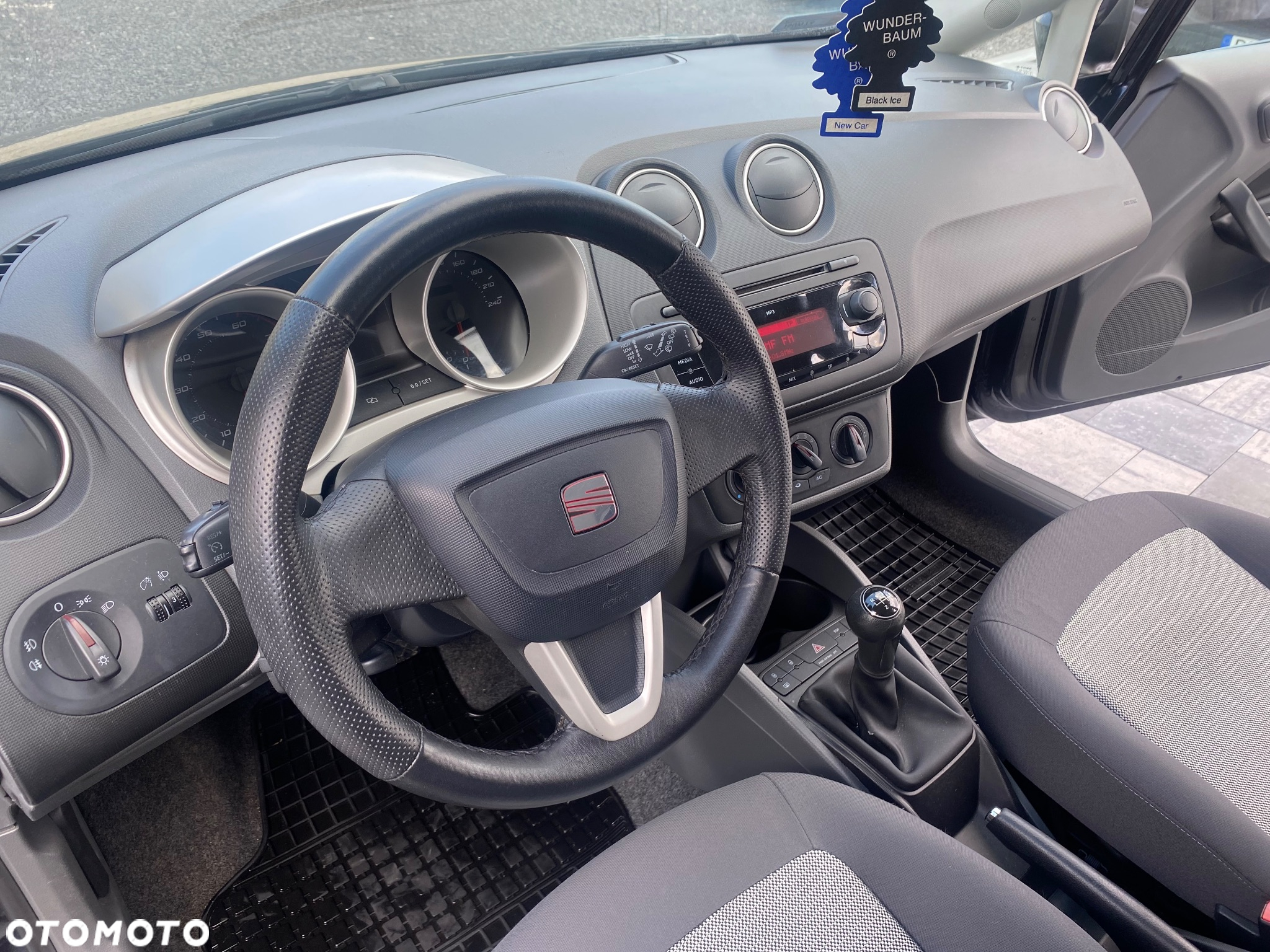 Seat Ibiza 1.2 12V Reference - 13