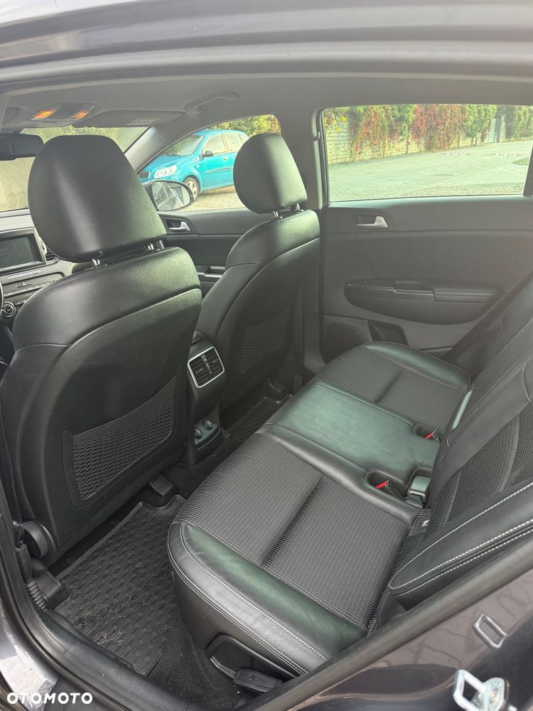 Kia Sportage 2.0 CRDI XL 4WD - 6
