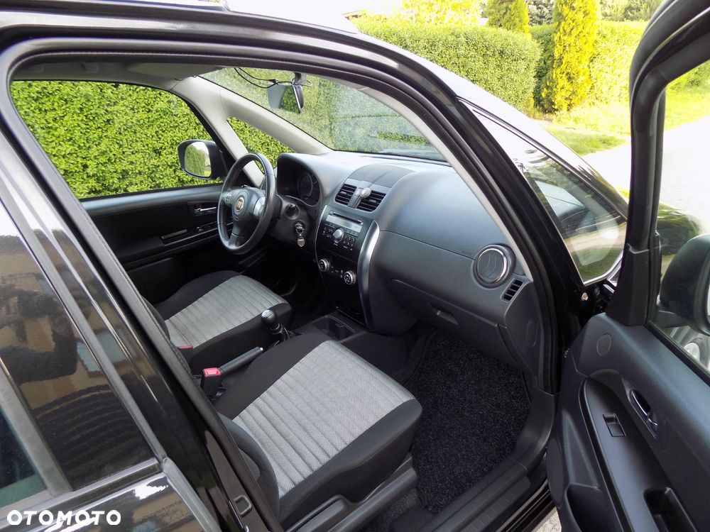 Fiat Sedici 1.6 16V 4x2 Dynamic - 11