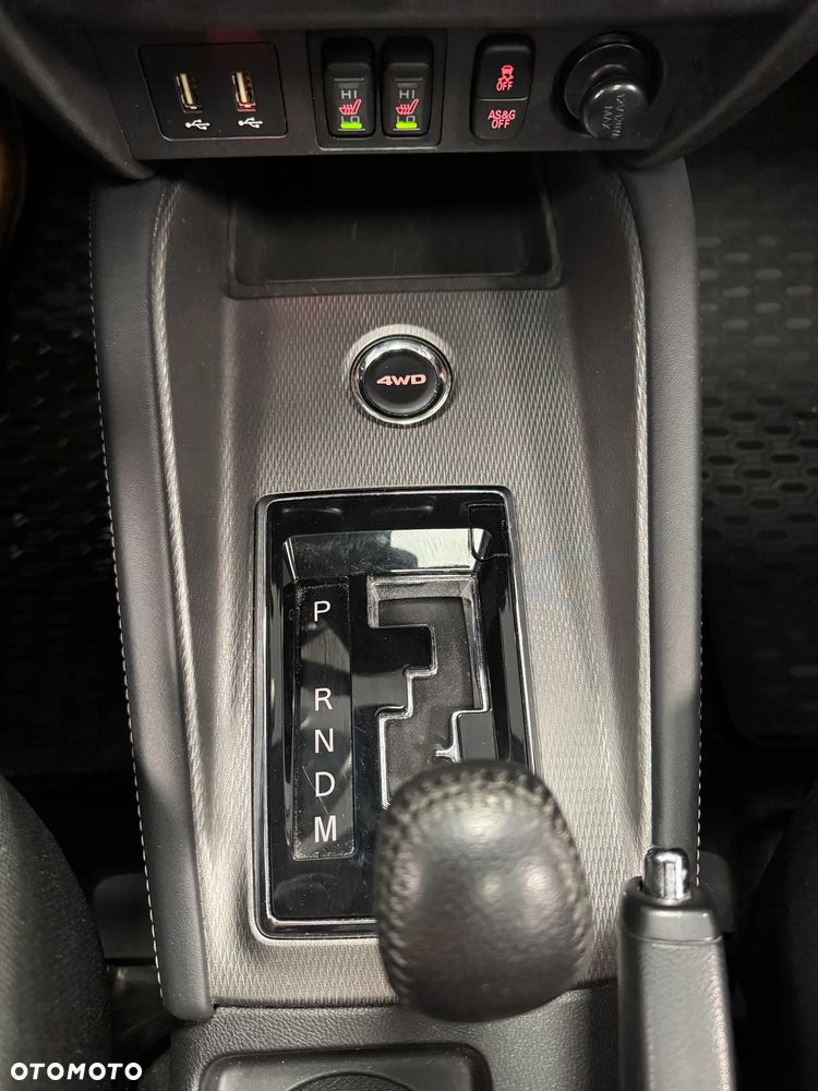 Mitsubishi ASX 2.0 Instyle 4WD CVT - 17