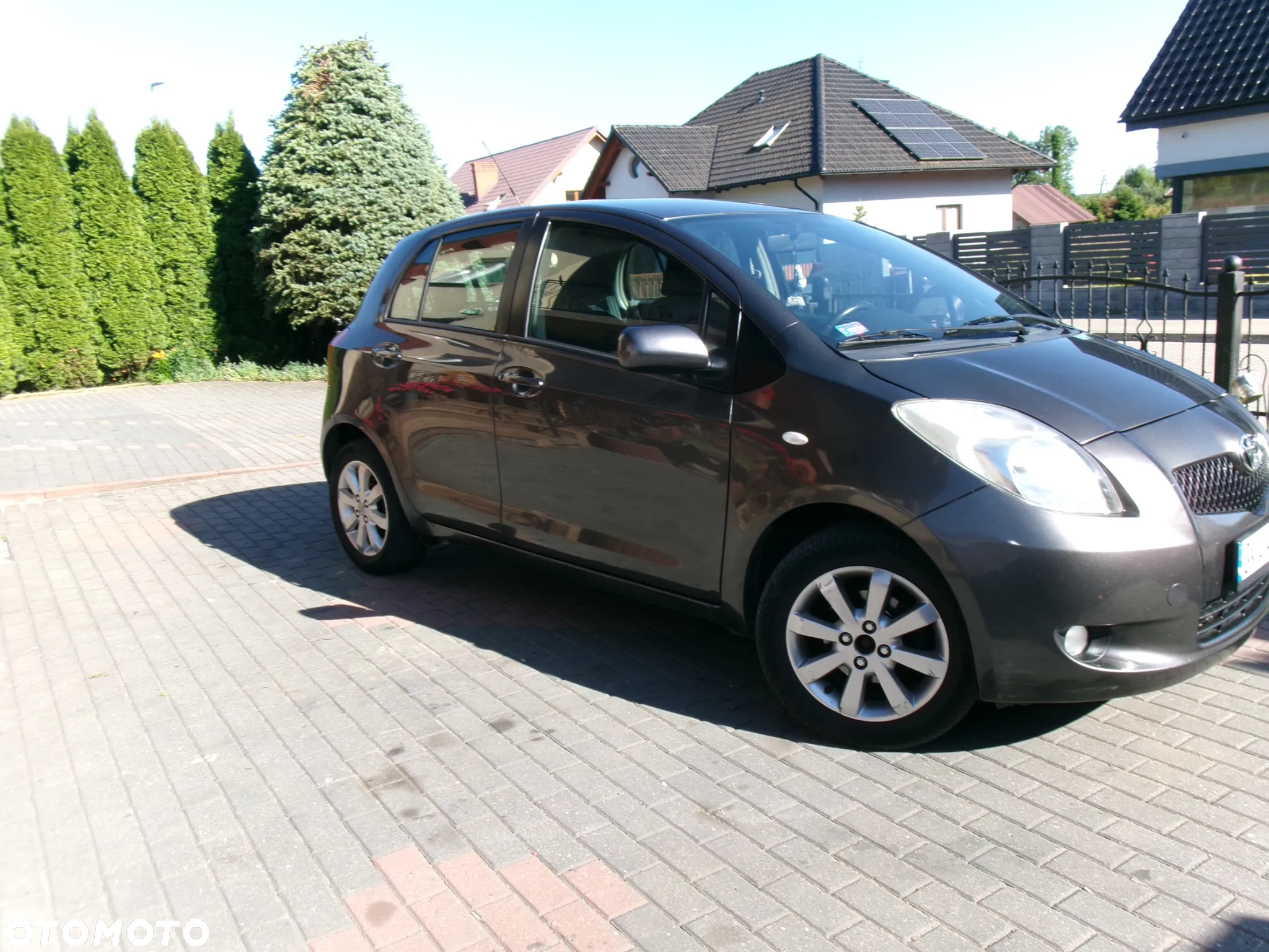 Toyota Yaris - 5