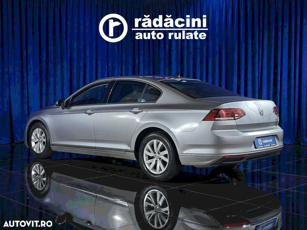 Volkswagen Passat - 9