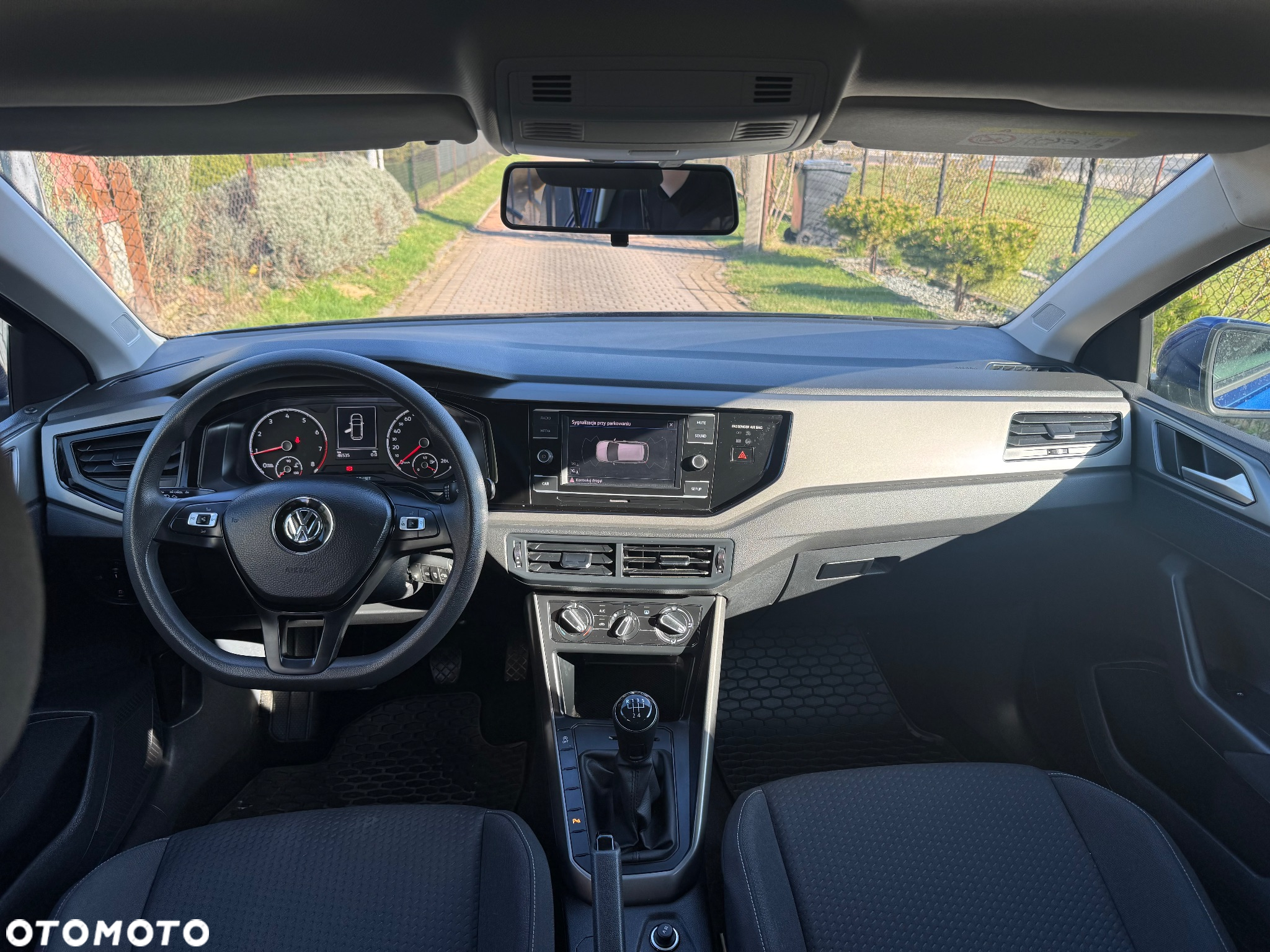 Volkswagen Polo 1.0 Comfortline - 18