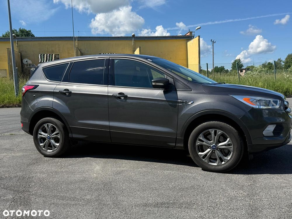 Ford Kuga 1.5 TDCi 2x4 Cool & Connect - 11