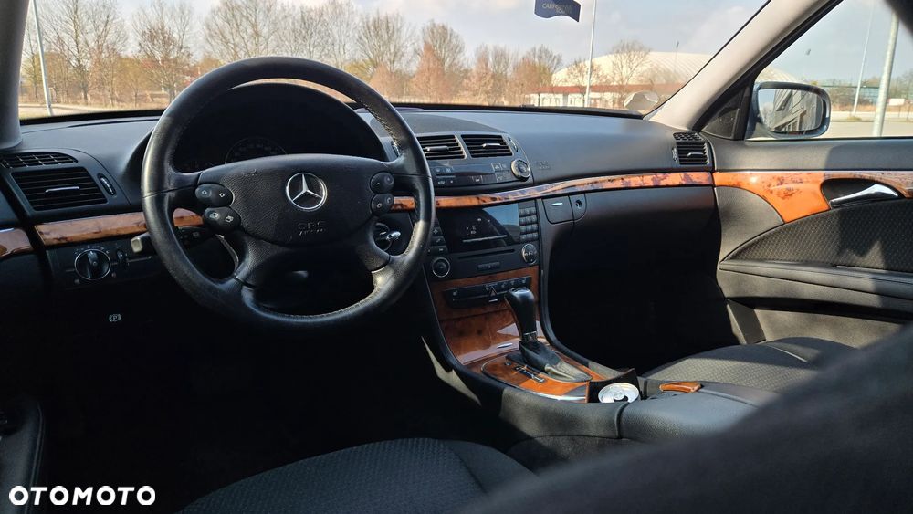 Mercedes-Benz Klasa E - 5