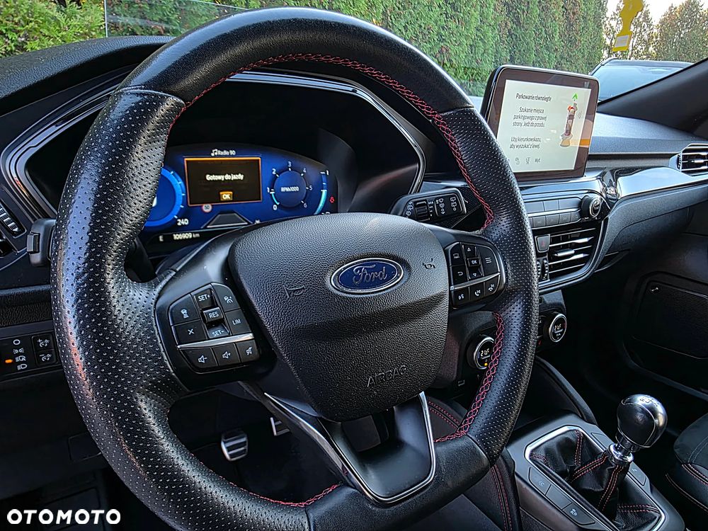 Ford Kuga 2.0 EcoBlue Hybrid ST-LINE - 16