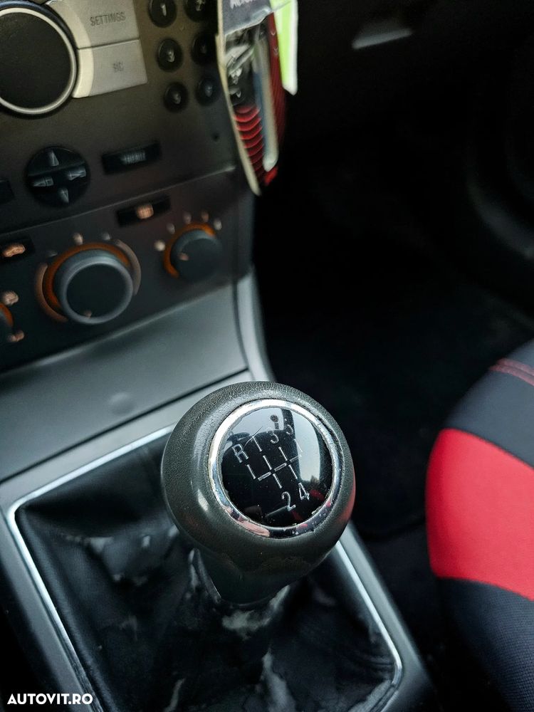 Opel Astra - 19