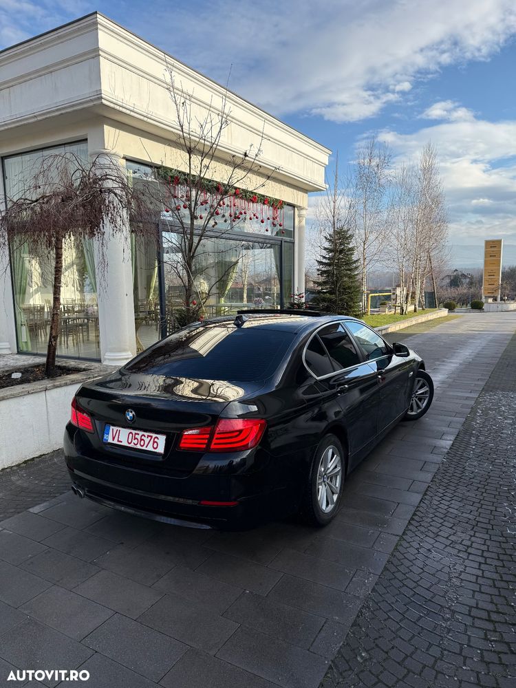 BMW Seria 5 530d xDrive AT - 5