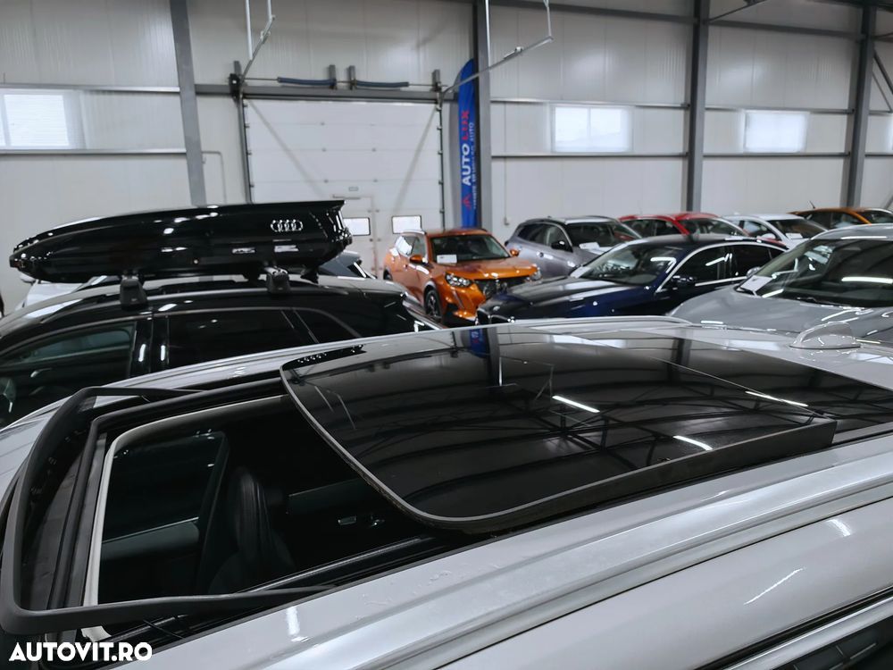 Volvo XC 60 T6 AWD Recharge Geartronic Inscription - 24