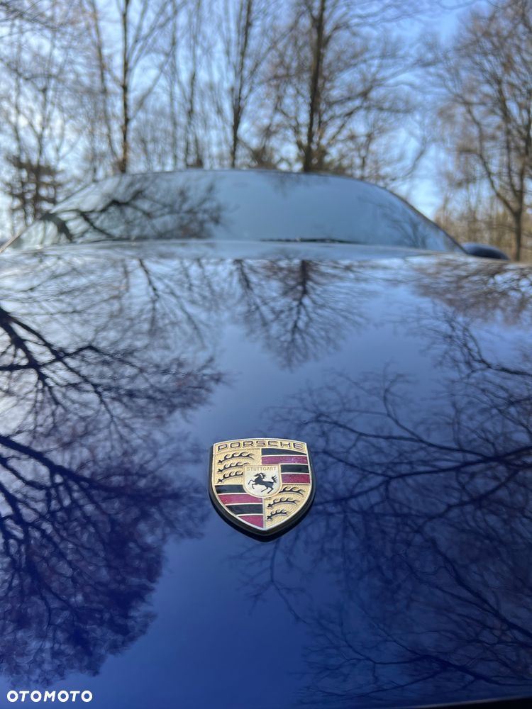 Porsche 911 Carrera 4 S - 13