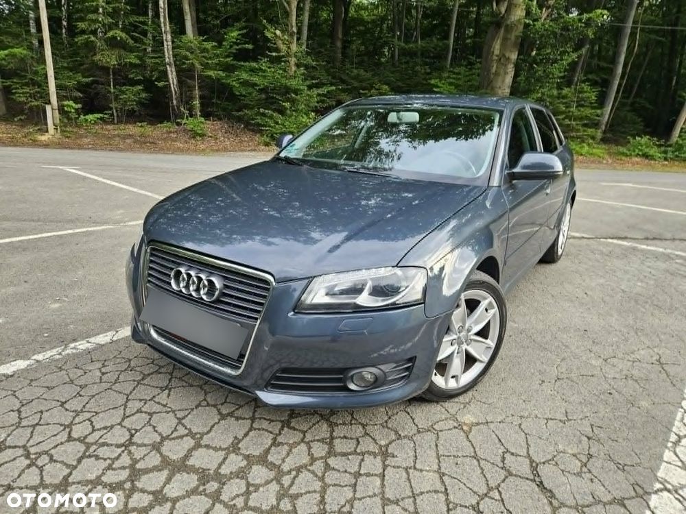 Audi A3 Sportback - 2
