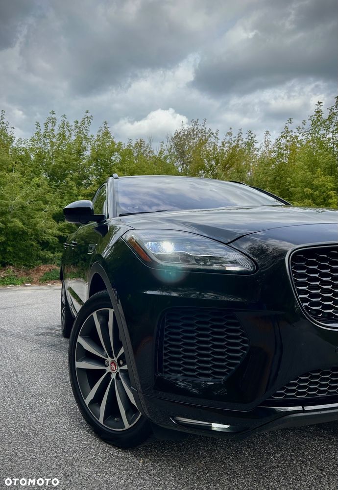 Jaguar E-Pace P300 AWD R-Dynamic S - 25