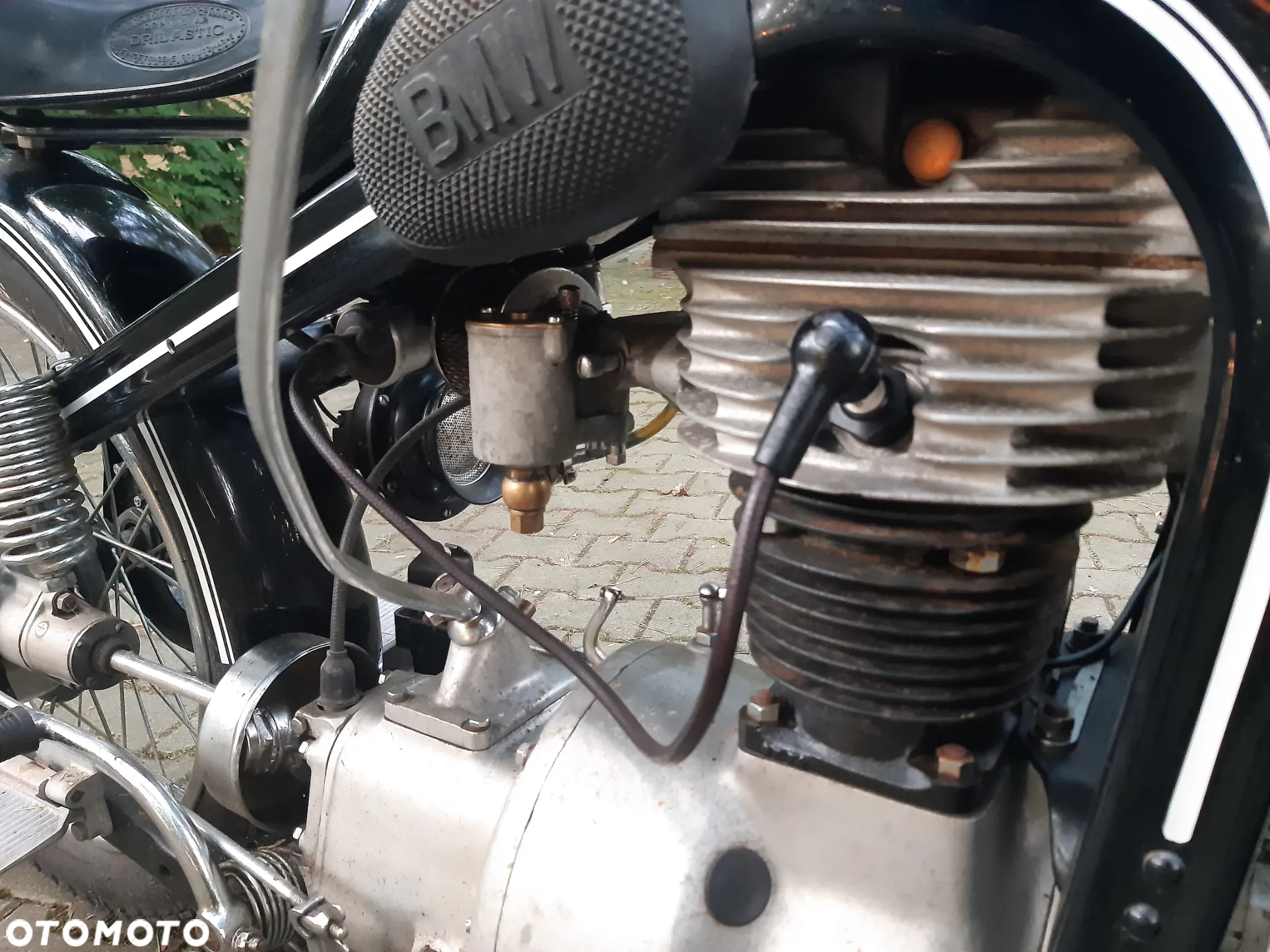 BMW R - 9
