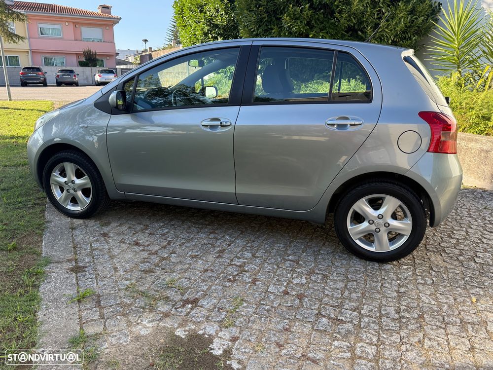 Toyota Yaris 1.0 VVT-i Sol High Pack MMT VSC+TRC - 2