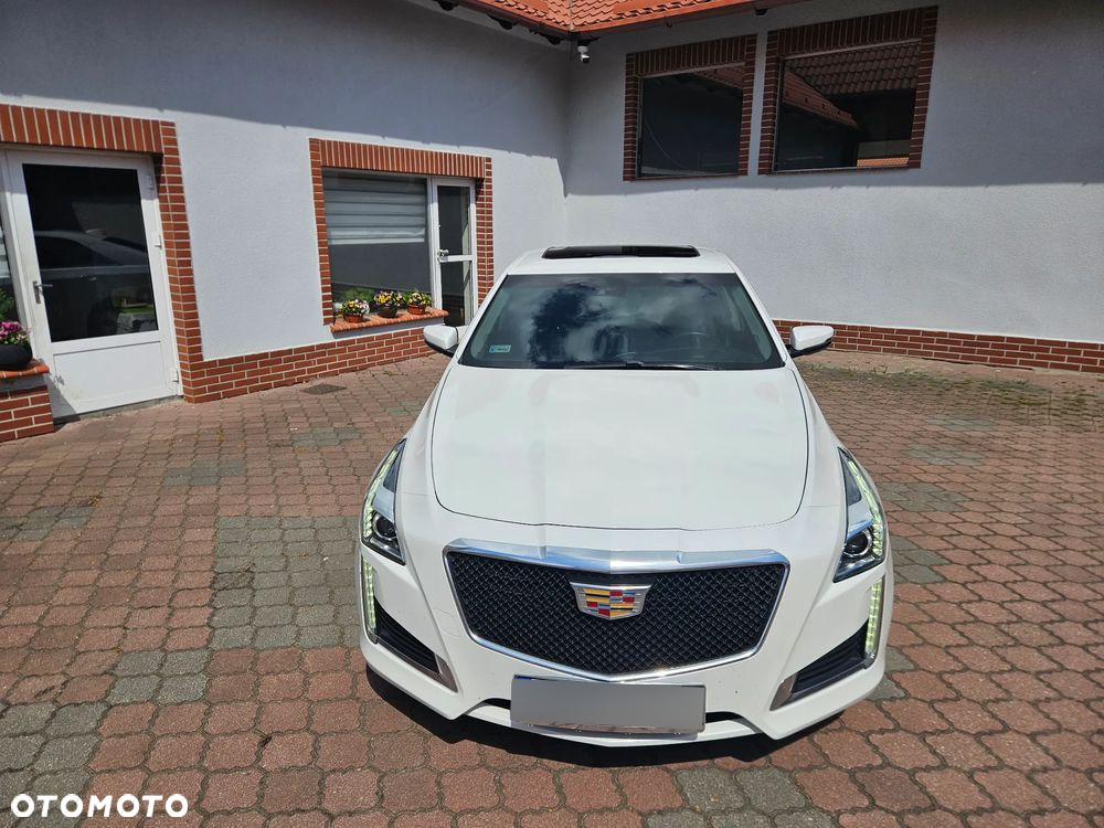 Cadillac CTS - 2