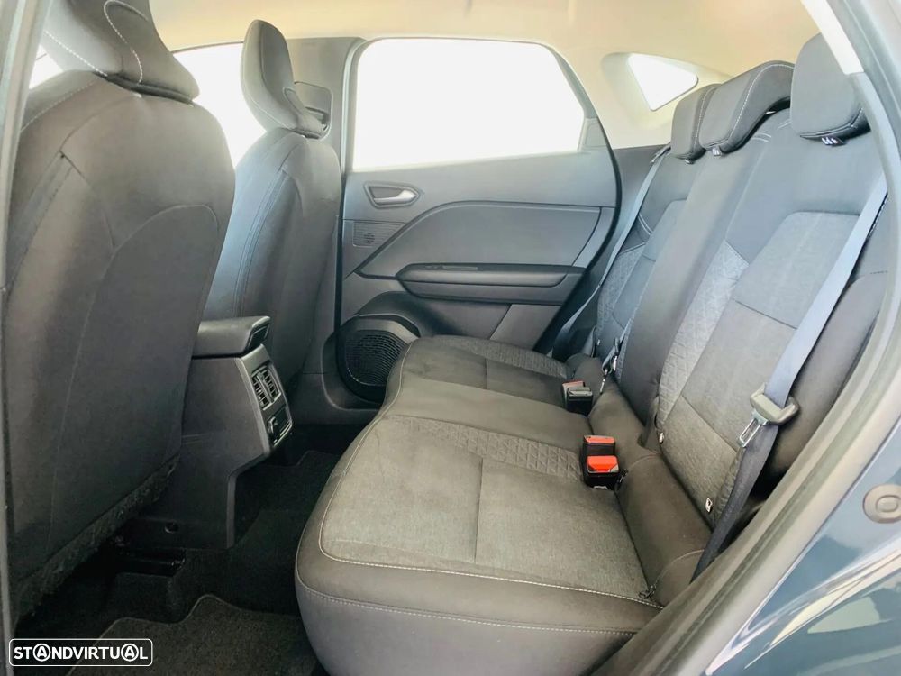 Renault Captur - 33