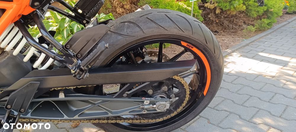 KTM Duke 125 - 9