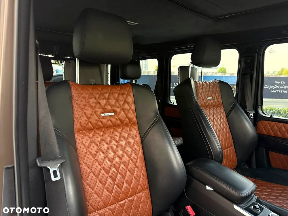 Mercedes-Benz Klasa G AMG 63 AMG SPEEDSHIFT 7G-TRONIC - 14