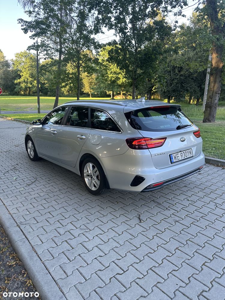 Kia Ceed 1.4 T-GDI M DCT - 9