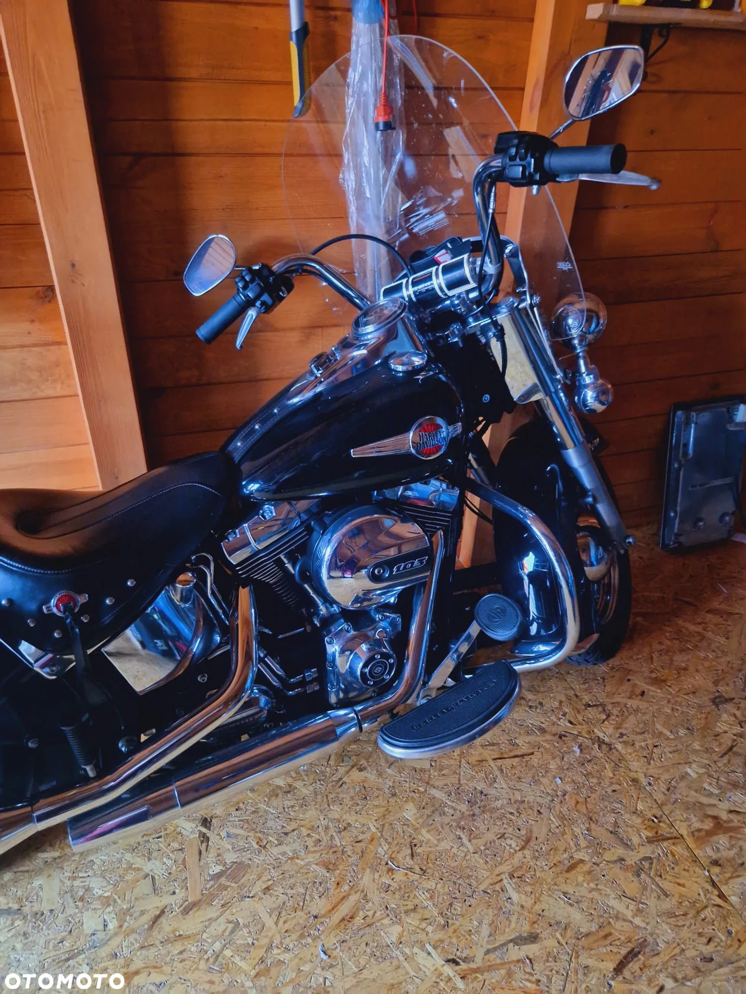 Harley-Davidson Softail Heritage Classic - 18