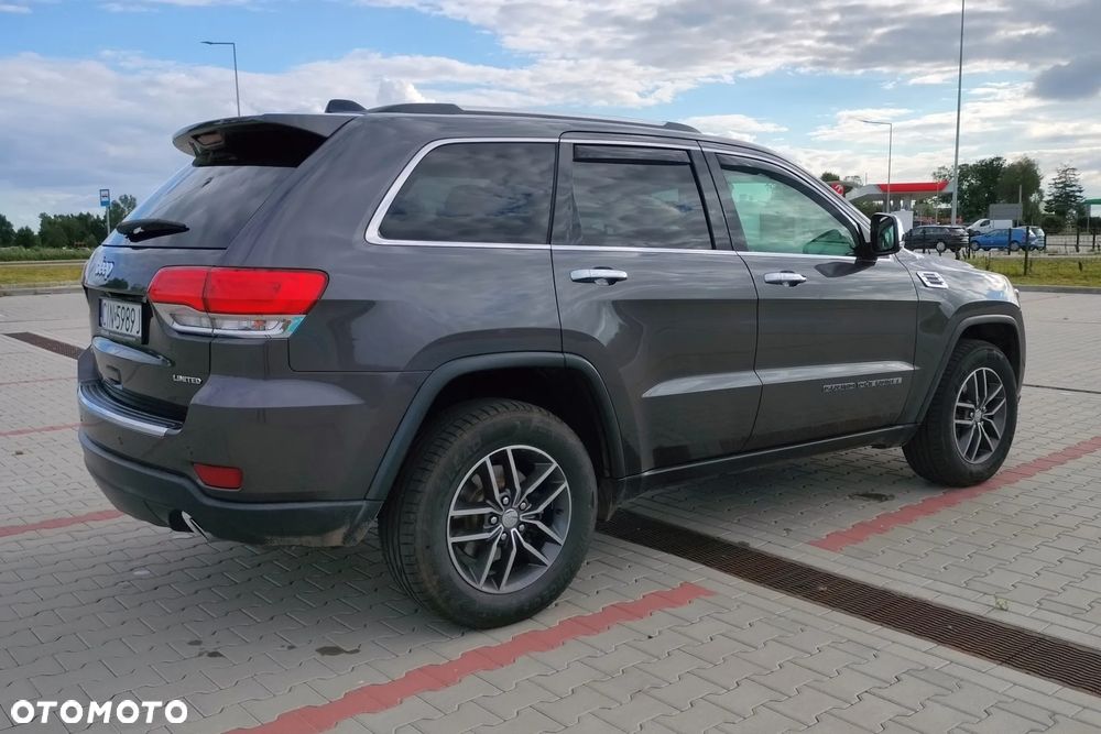 Jeep Grand Cherokee - 3