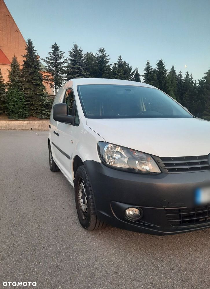 Volkswagen Caddy Cross - 3