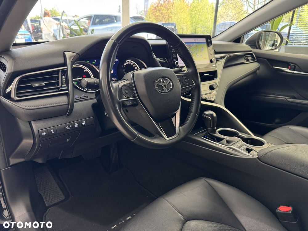 Toyota Camry 2.5 Hybrid Executive CVT - 8