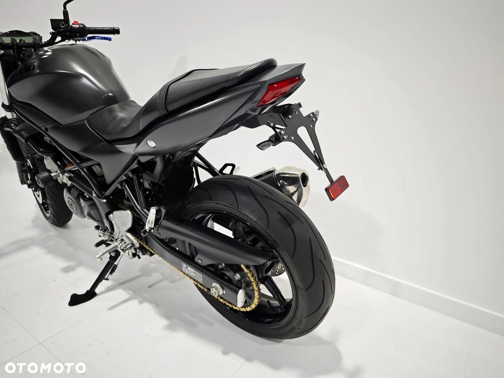 Suzuki SV - 13