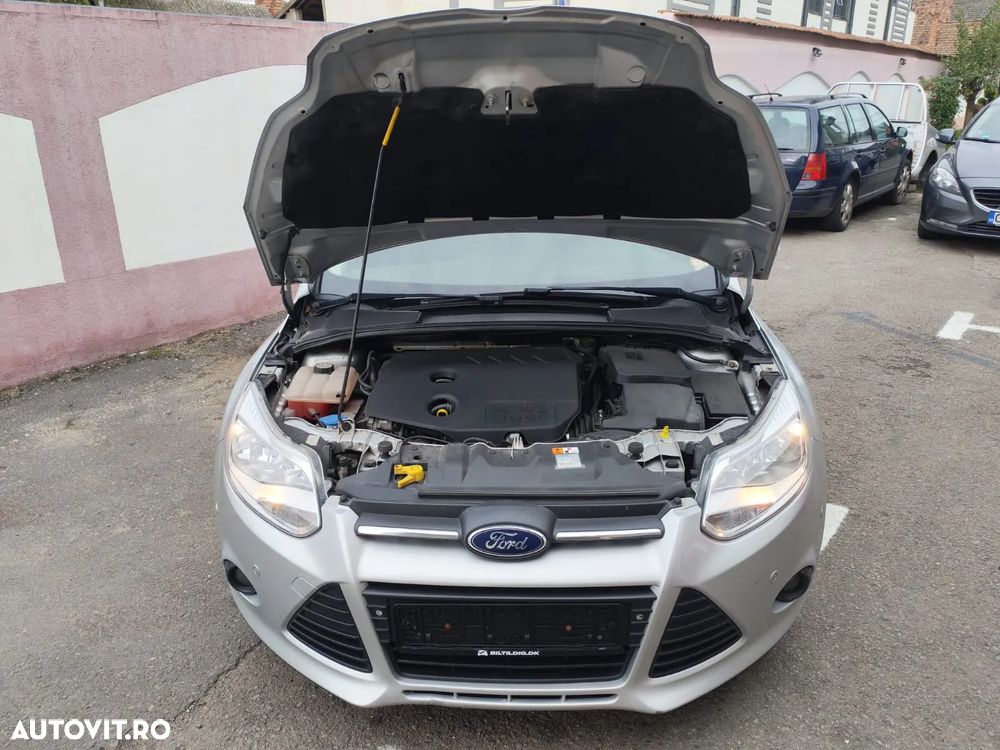 Ford Focus 1.6 TDCi DPF Start-Stopp-System Champions Edition - 13