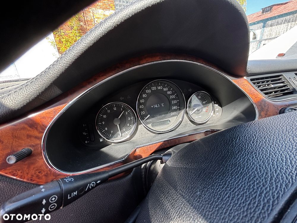 Mercedes-Benz CLS - 8