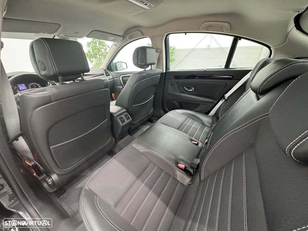 Renault Laguna ENERGY dCi 130 FAP Start & Stop Bose Edition - 31