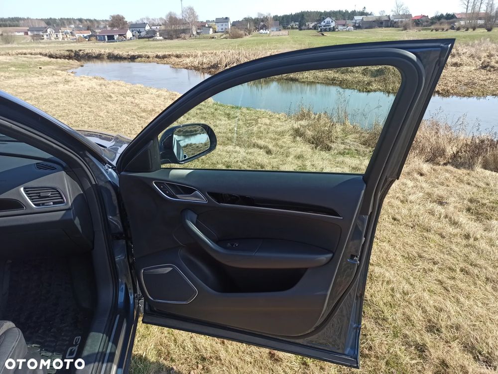 Audi Q3 - 18