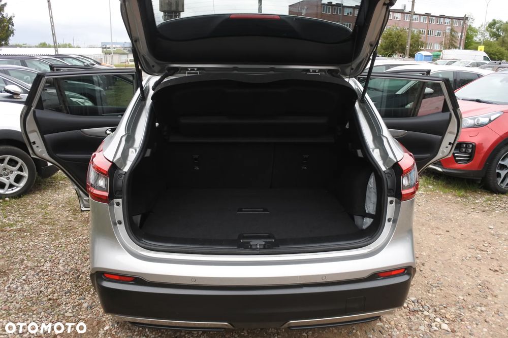 Nissan Qashqai 1.5 dCi N-WAY - 12