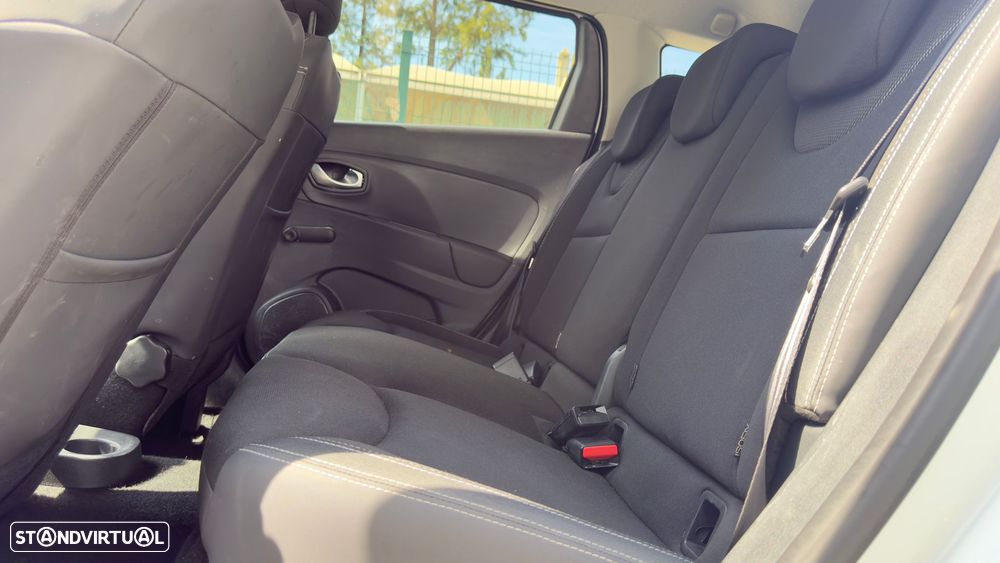 Renault Clio ENERGY TCe 90 Start & Stop Experience - 11