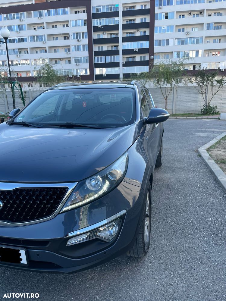 Kia Sportage 2.0 CRDI AWD Aut. Dream-Team Edition - 3