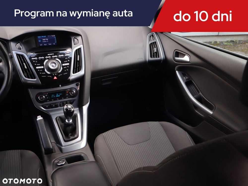 Ford Focus - 10