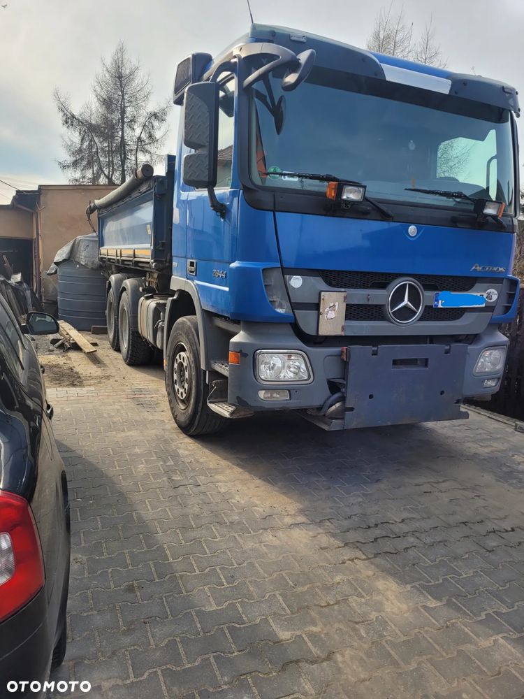 Mercedes-Benz Actros2644 - 2