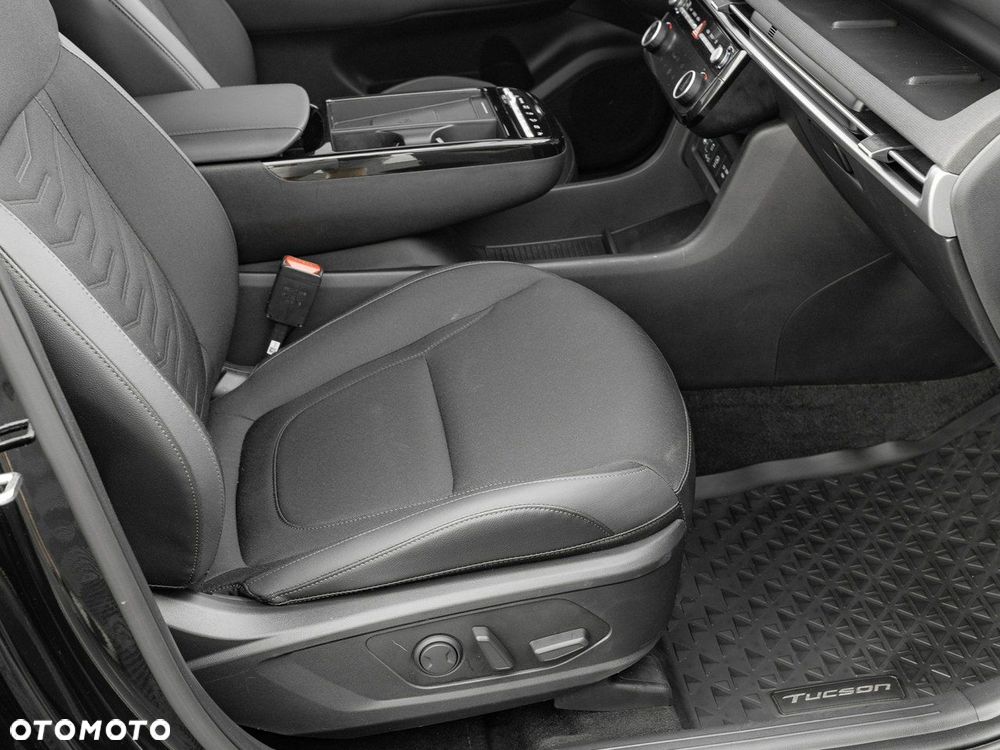 Hyundai Tucson - 32