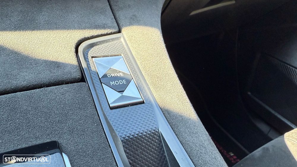 DS DS7 Crossback E-Tense Performance Line EAT8 - 45