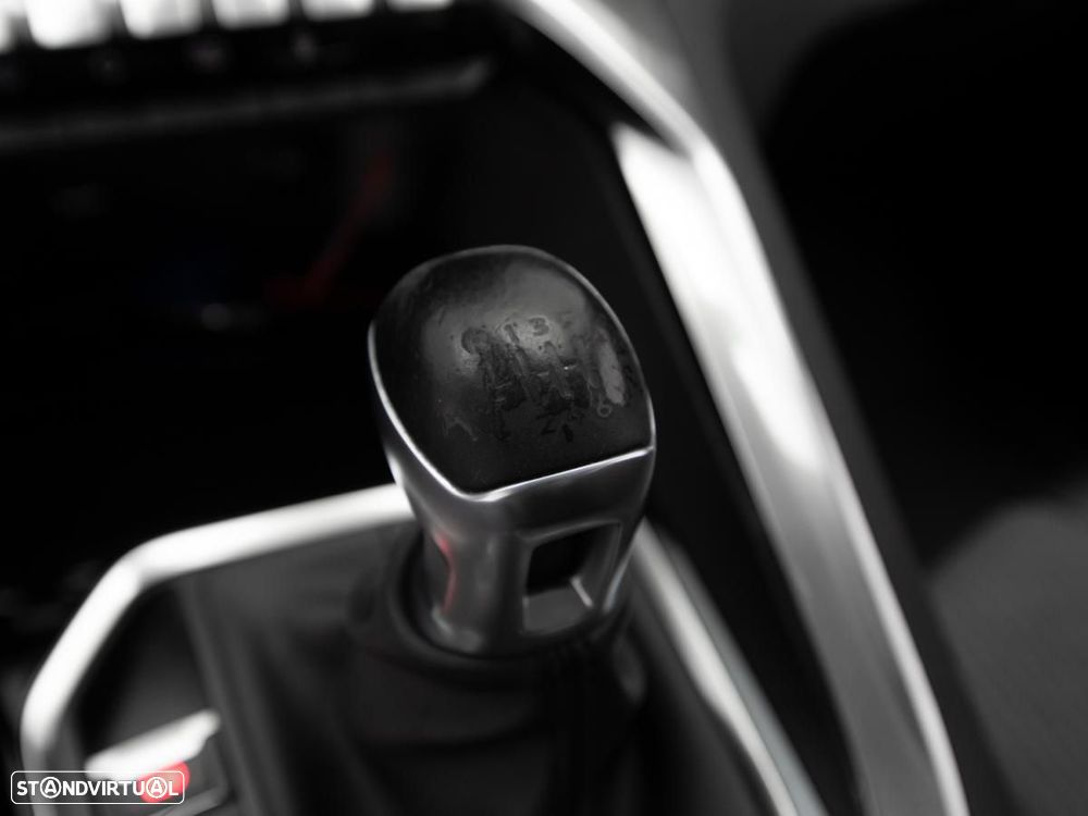 Peugeot 5008 1.5 BlueHDi Allure Pack - 23