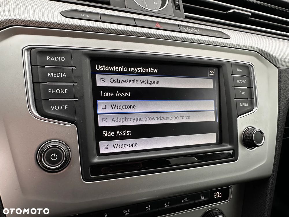 Volkswagen Passat 1.6 TDI (BlueMotion Technology) DSG Comfortline - 36