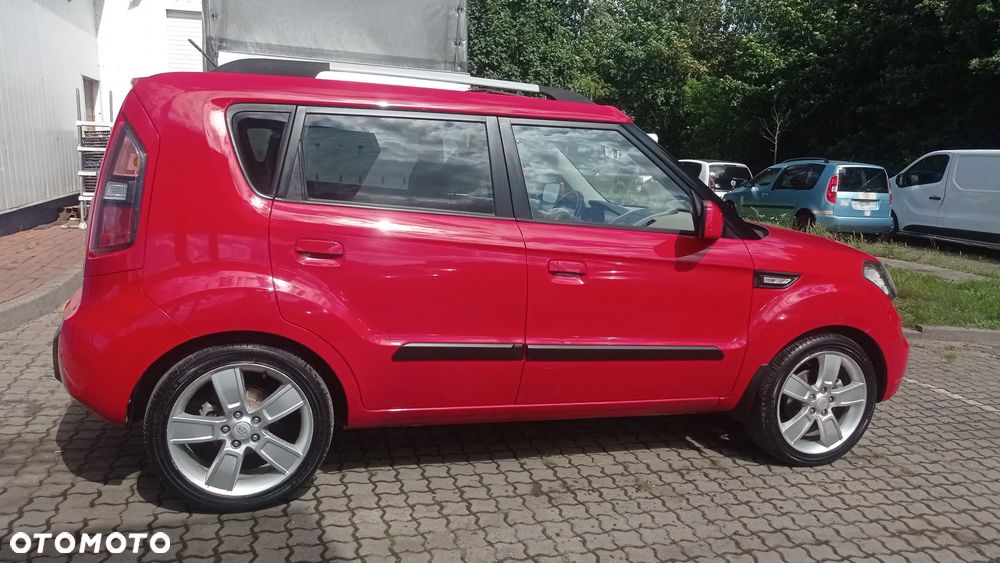 Kia Soul 1.6 L - 10