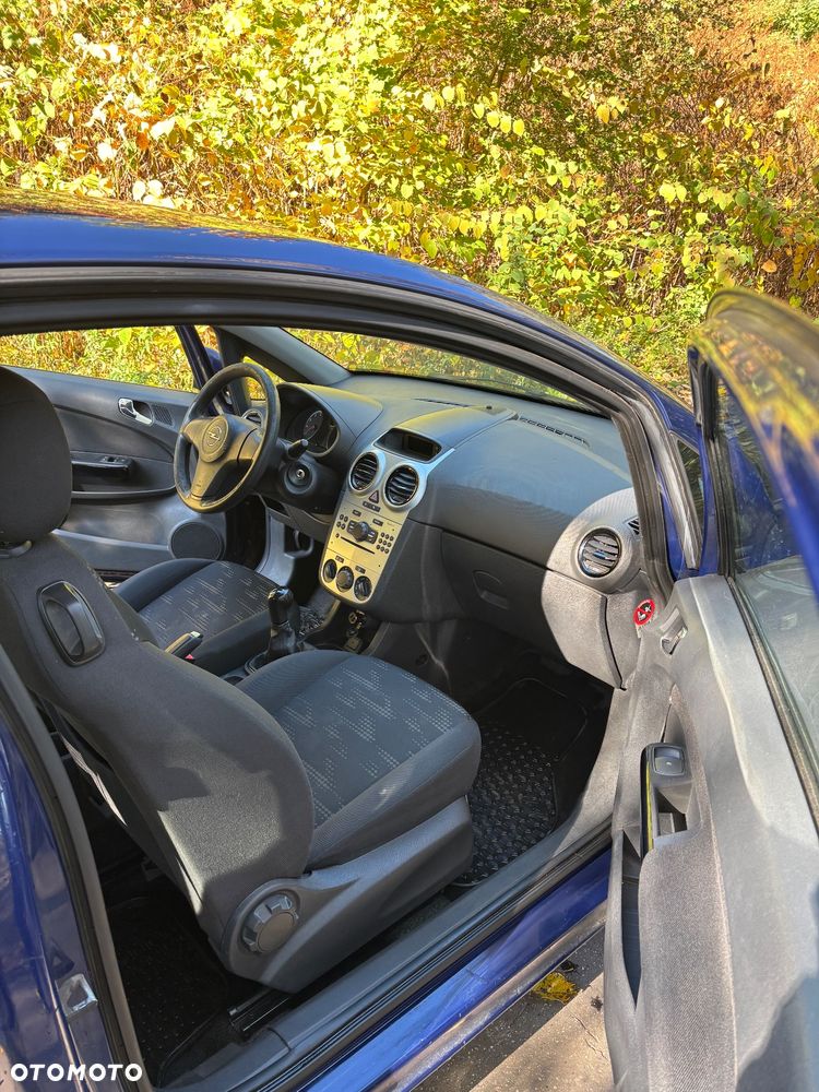 Opel Corsa - 23