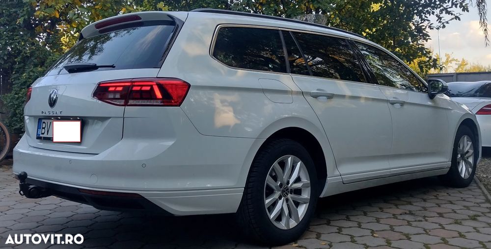 Volkswagen Passat 2.0 TDI SCR DSG Business - 4