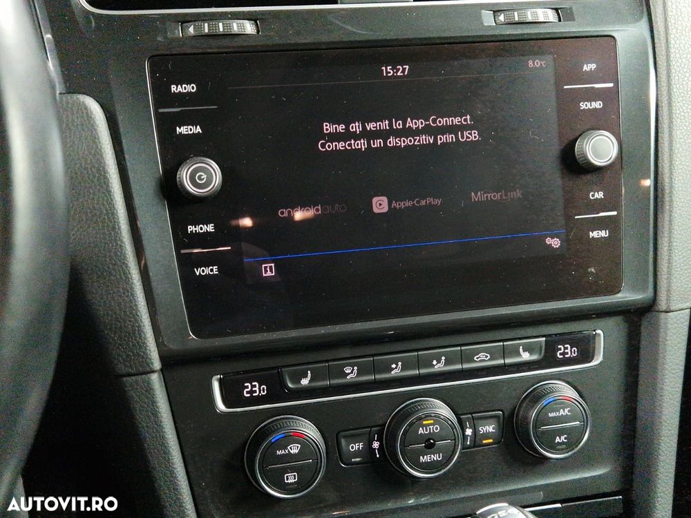 Volkswagen Golf - 19