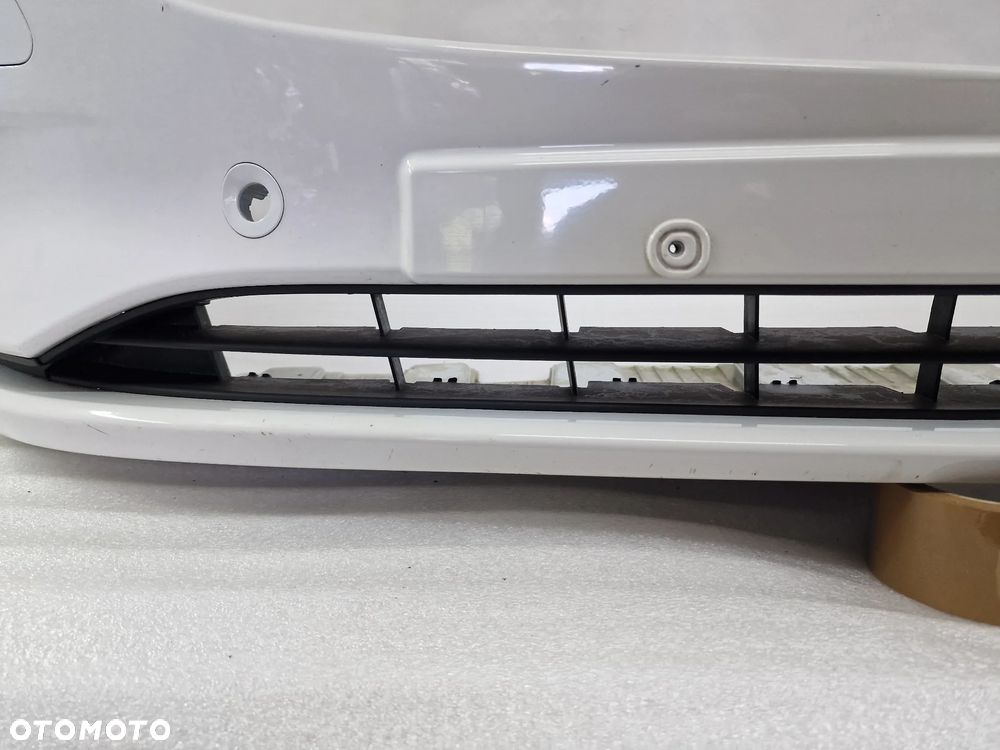 OPEL CORSA E 14- ZDERZAK PRZEDNI PRZÓD NA 4X PDC + KRATKA ŚRODKOWA , NR 39003567 , NR AUKCJI NZ1260 - 11