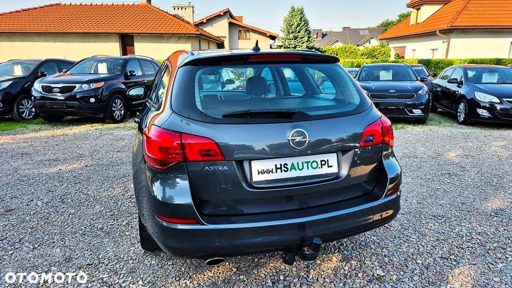 Opel Astra 1.4 T Cosmo S&S - 13