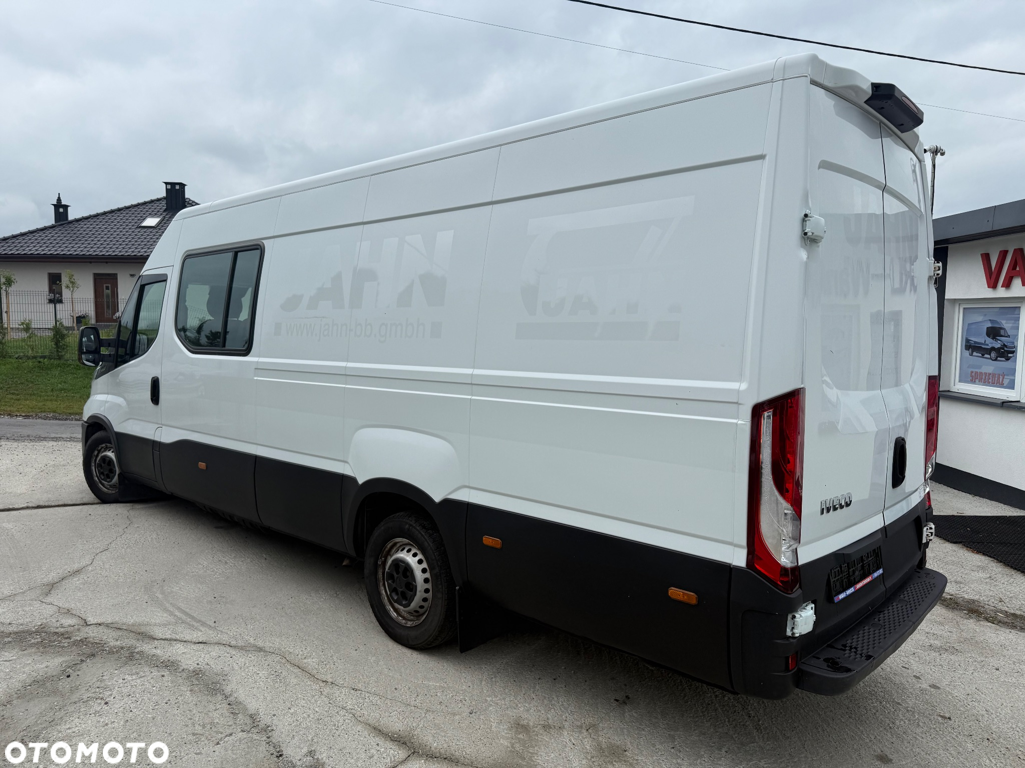 Iveco DAILY 35S16 L4Hh2 pull opcja   7 OSÓB OD REKI - 5