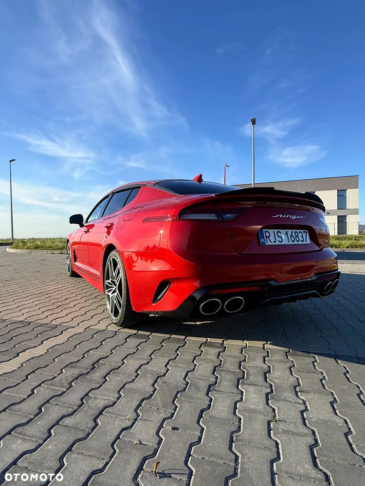 Kia Stinger - 5